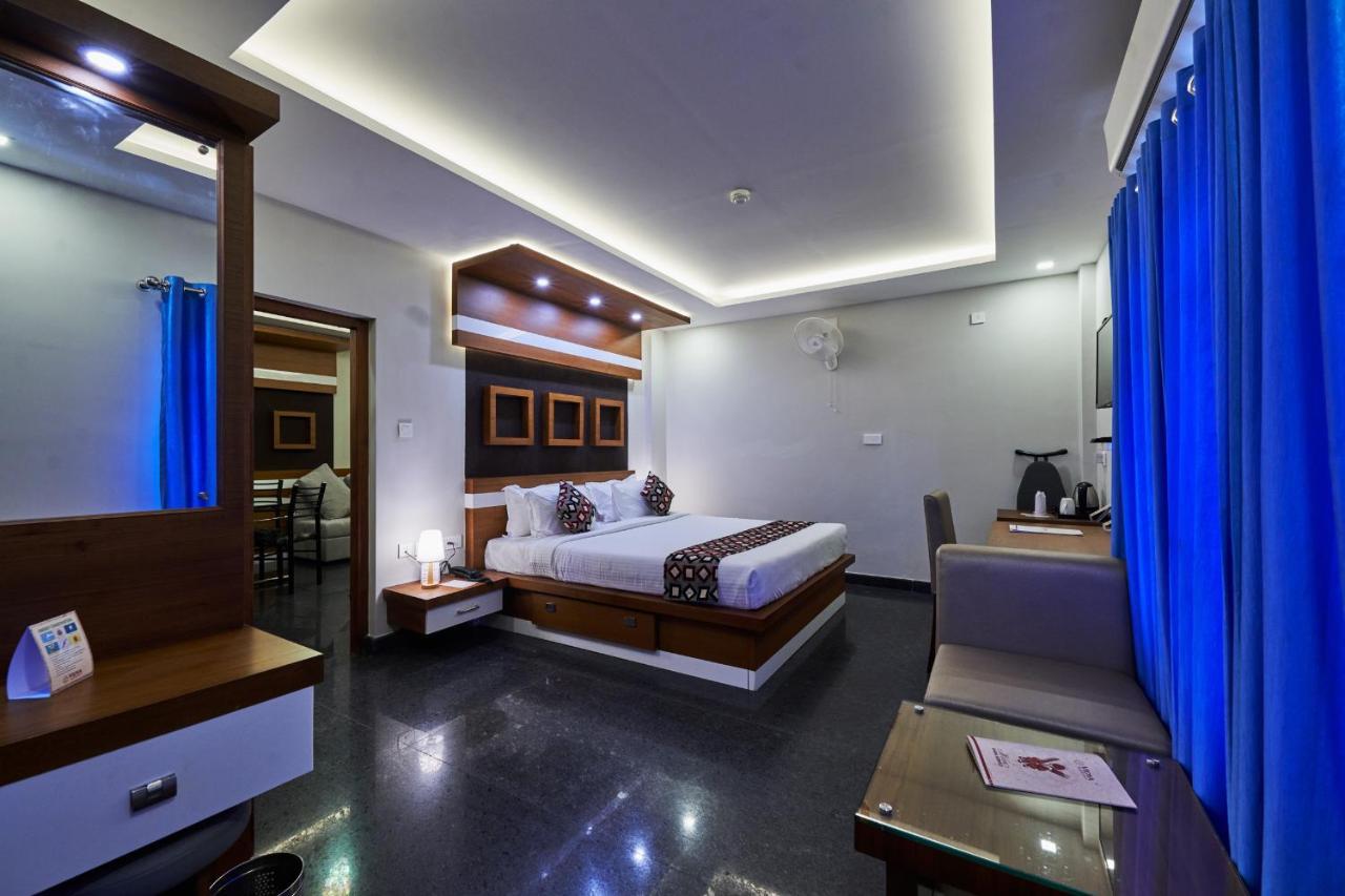 Hotel Vidya Residency Thrissur Exterior foto
