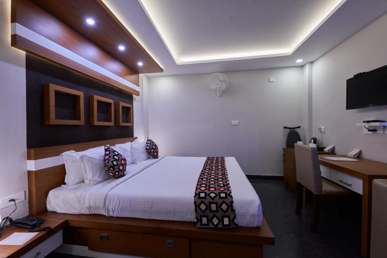 Hotel Vidya Residency Thrissur Exterior foto