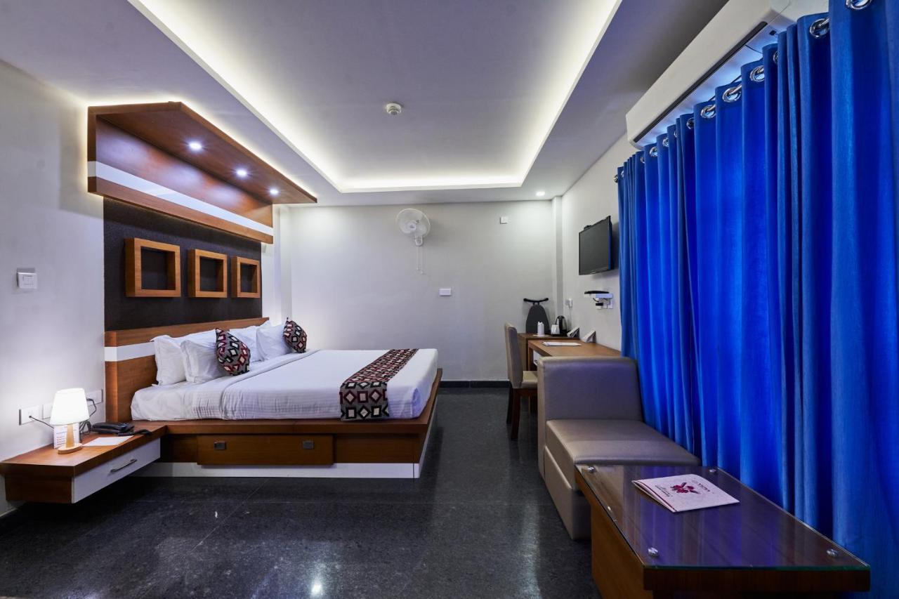 Hotel Vidya Residency Thrissur Exterior foto